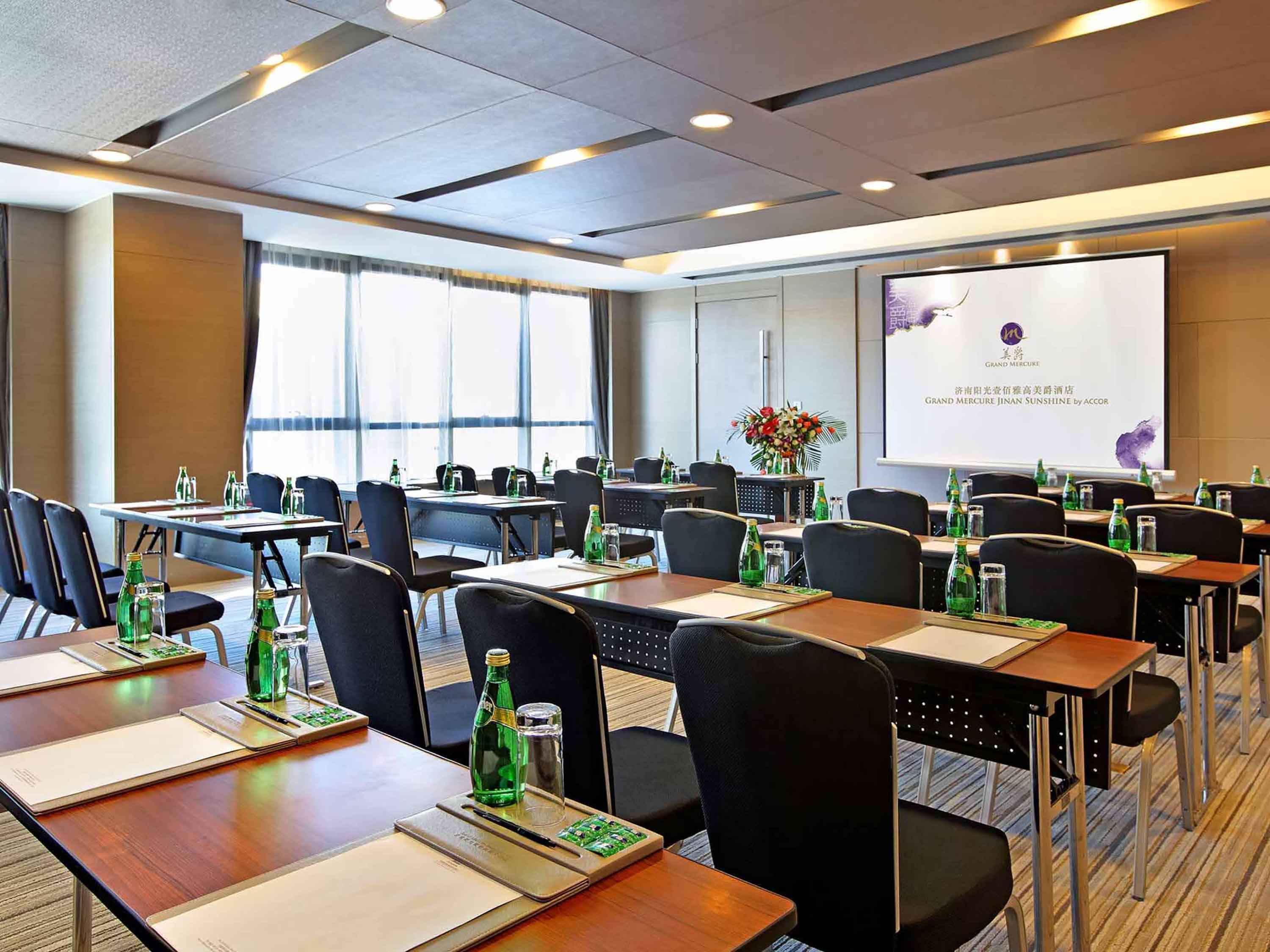 Grand Mercure Jinan Sunshine Esterno foto